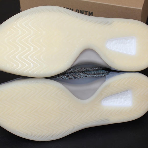 adidas Yeezy Quantum Teal Blue 2020 G58864
